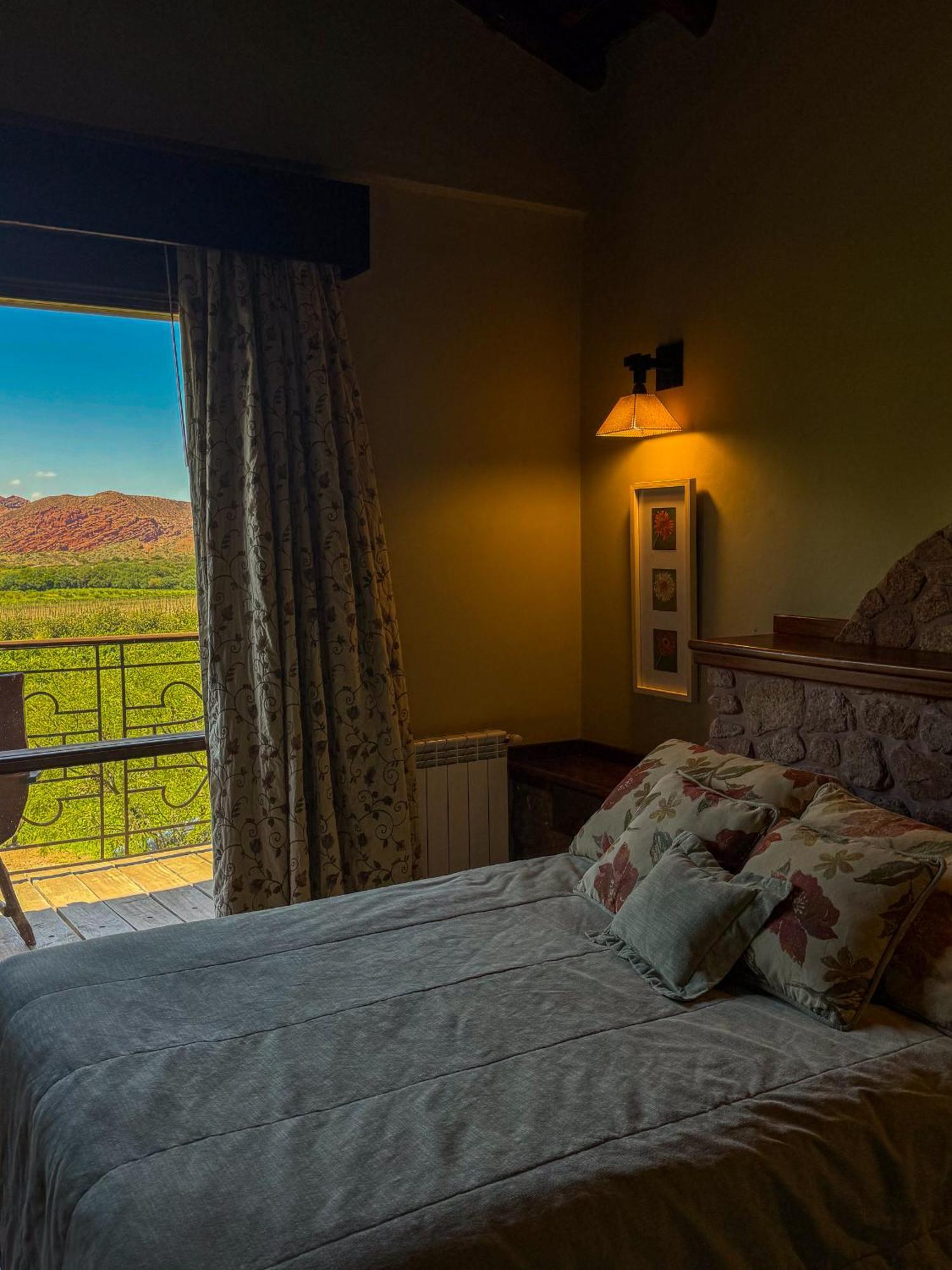 La Casa De La Bodega - Wine Boutique Hotel Кафайяте Экстерьер фото