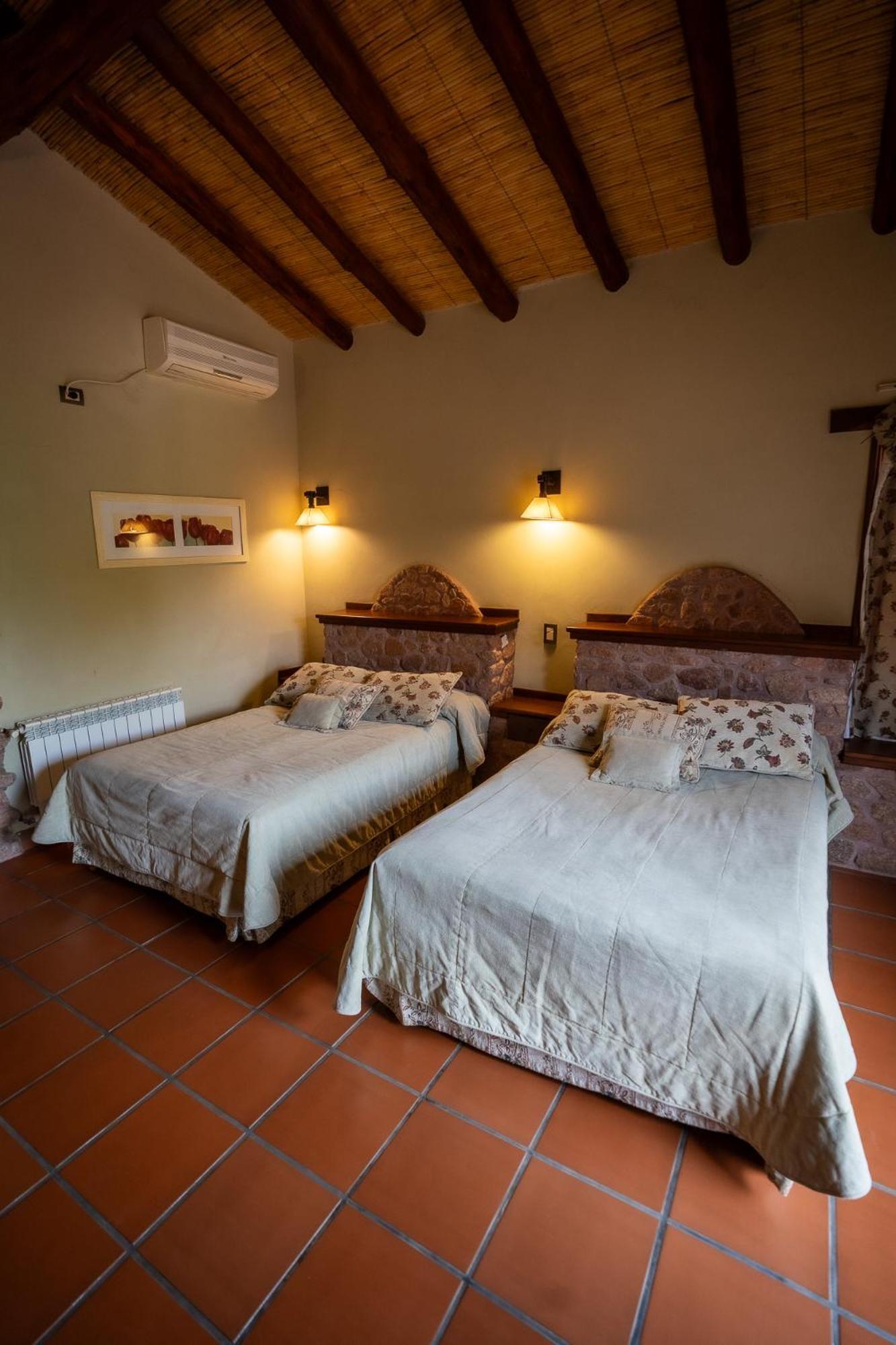La Casa De La Bodega - Wine Boutique Hotel Кафайяте Экстерьер фото